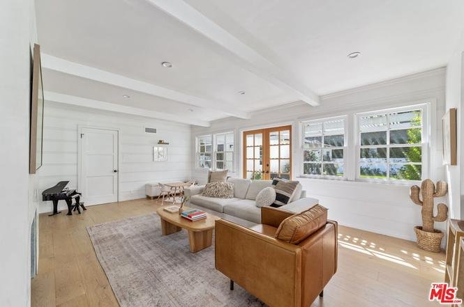 12246 Otsego St (20)