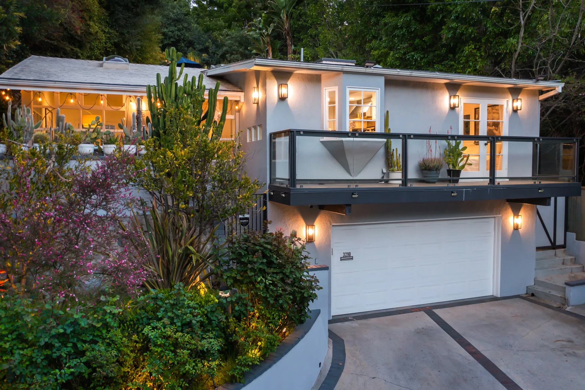 Twilight Front Angle